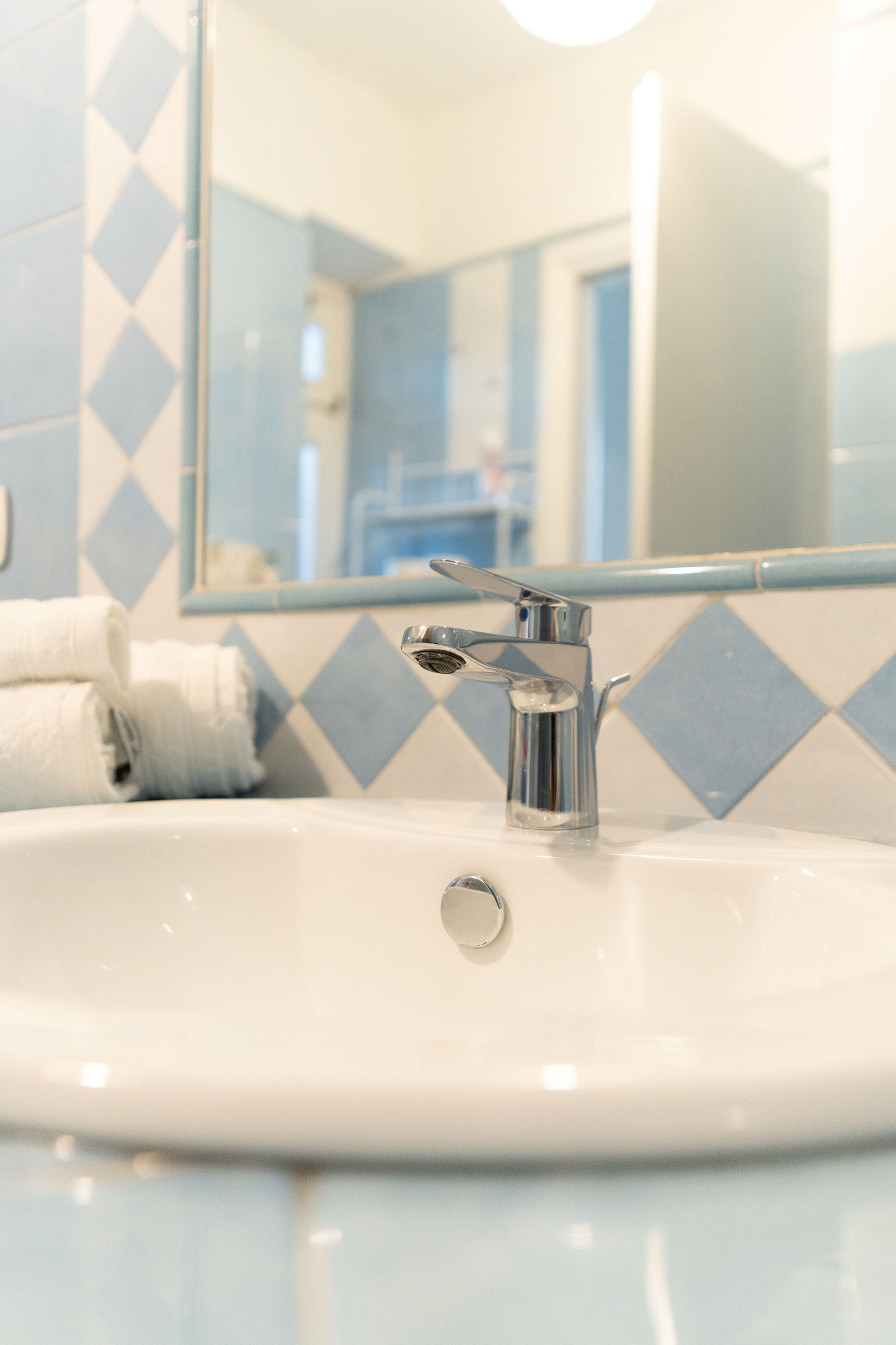 Historic Center of Ivrea – Warm, Pet-Friendly Apartment, Sleeps up to 9 (Via Palestro 86)